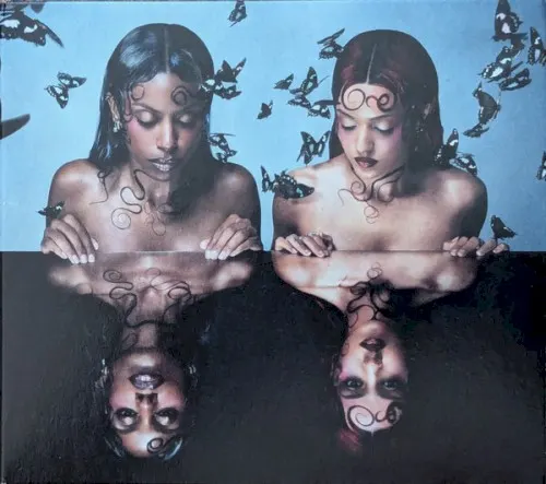 Parasites & Butterflies — Nova Twins