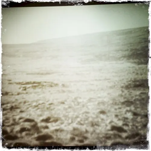 Another Grey World — 01. Dead Voices On Air