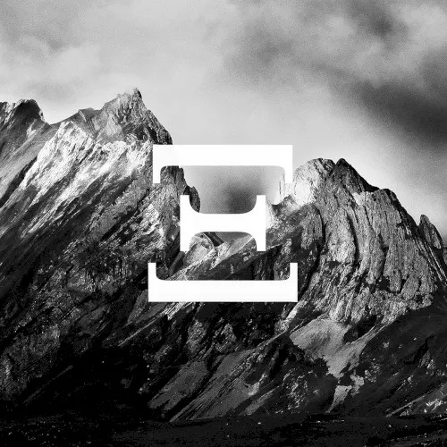 Ξ — VEIL OF LIGHT
